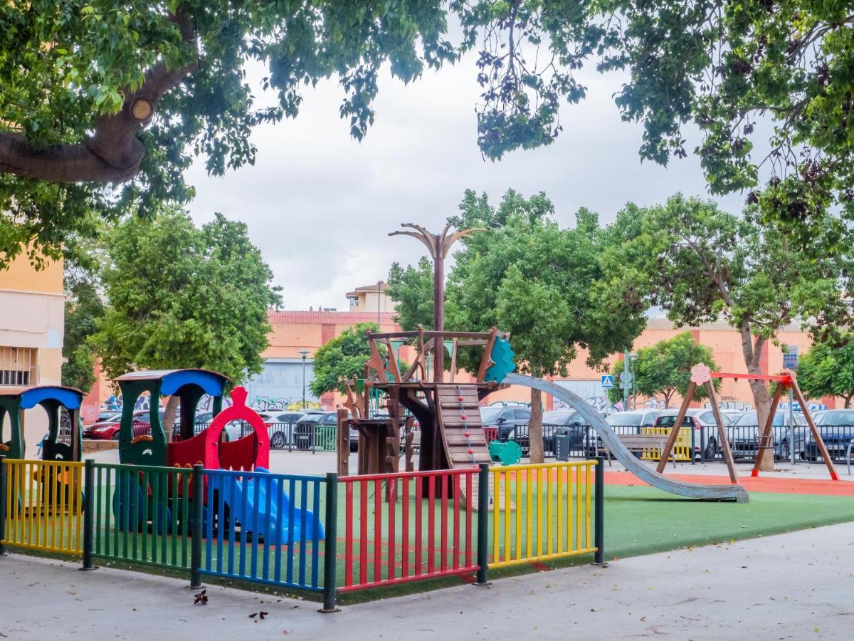 Cubo'S Urban Studio Turisbelen Malaga Exterior photo